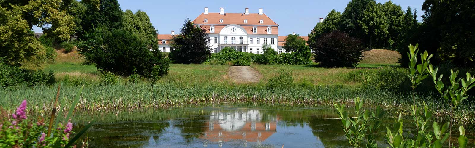 Schloss Vietgest vom Schlosspark